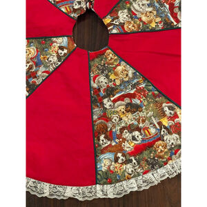 Vtg Dog Print Christmas Tree Skirt w/ Lace Trim Quilted Reversible, Kitsch